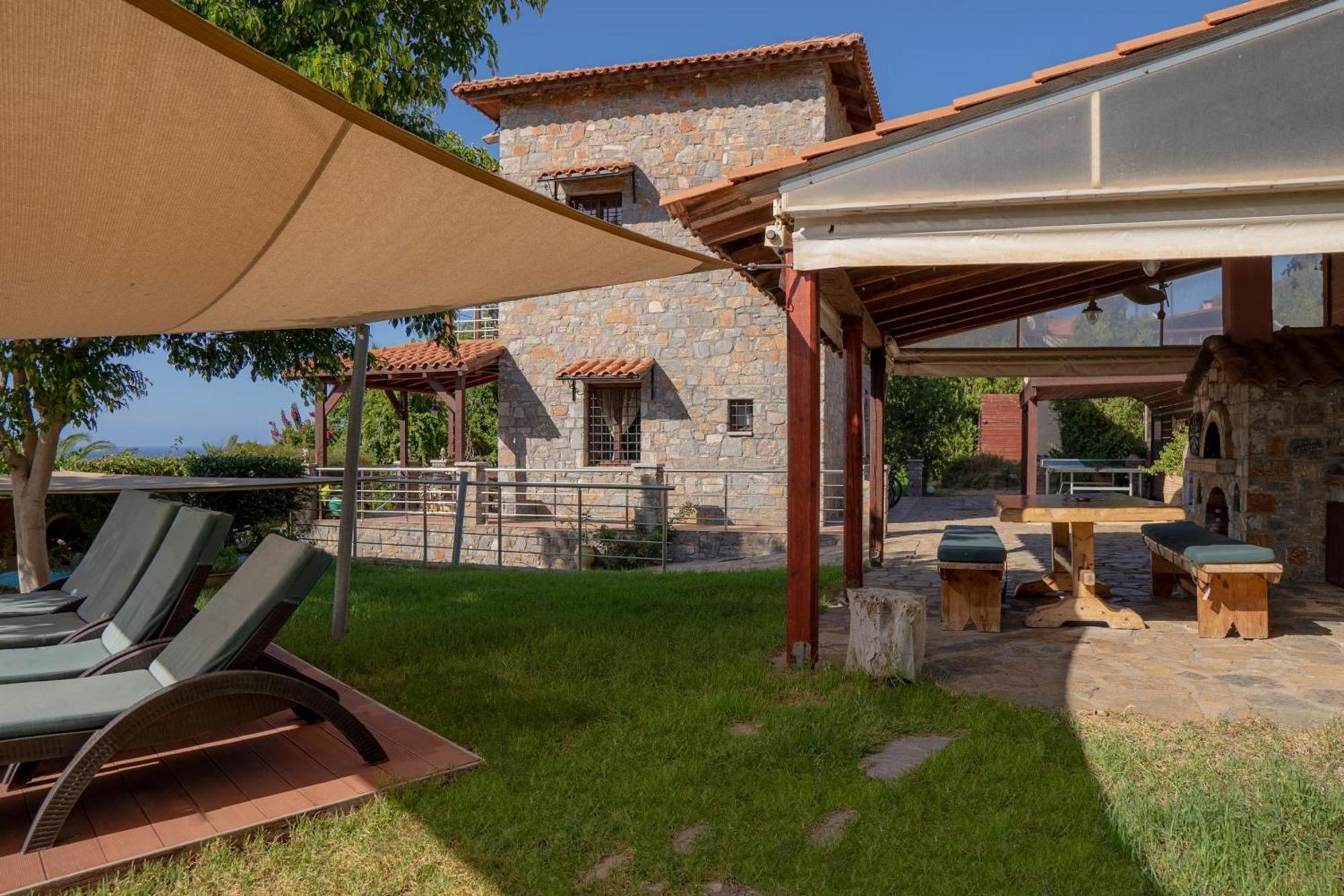 Iris Stone Built Villa Milatos Exterior photo